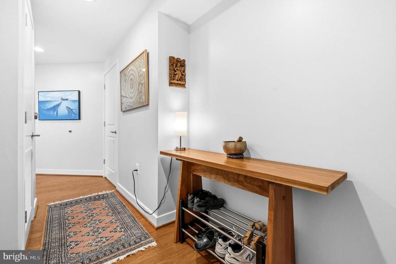 https://bt-photos.global.ssl.fastly.net/brightmls/1280_boomver_1_804803887568-2.jpg