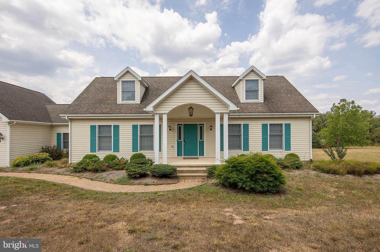 317 Strawberry Lane - Photo 1