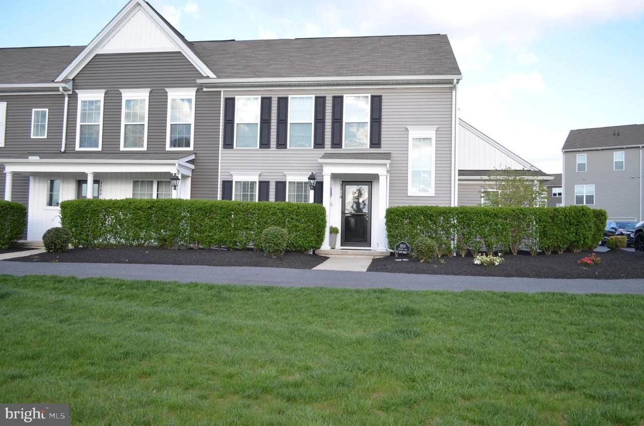 3210 Concord Way - Photo 1