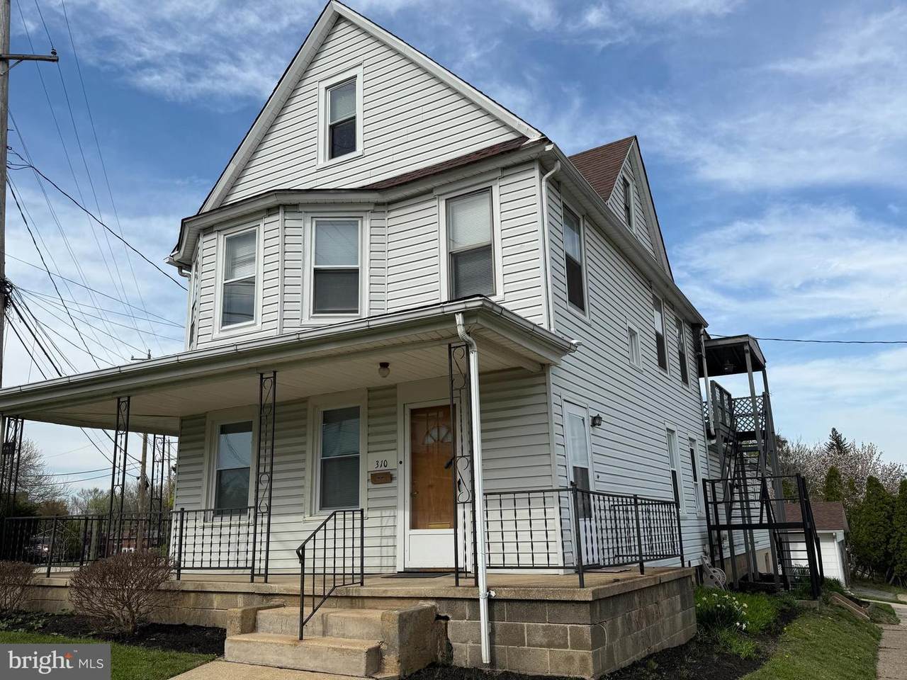 310 Dupont Road - Photo 1