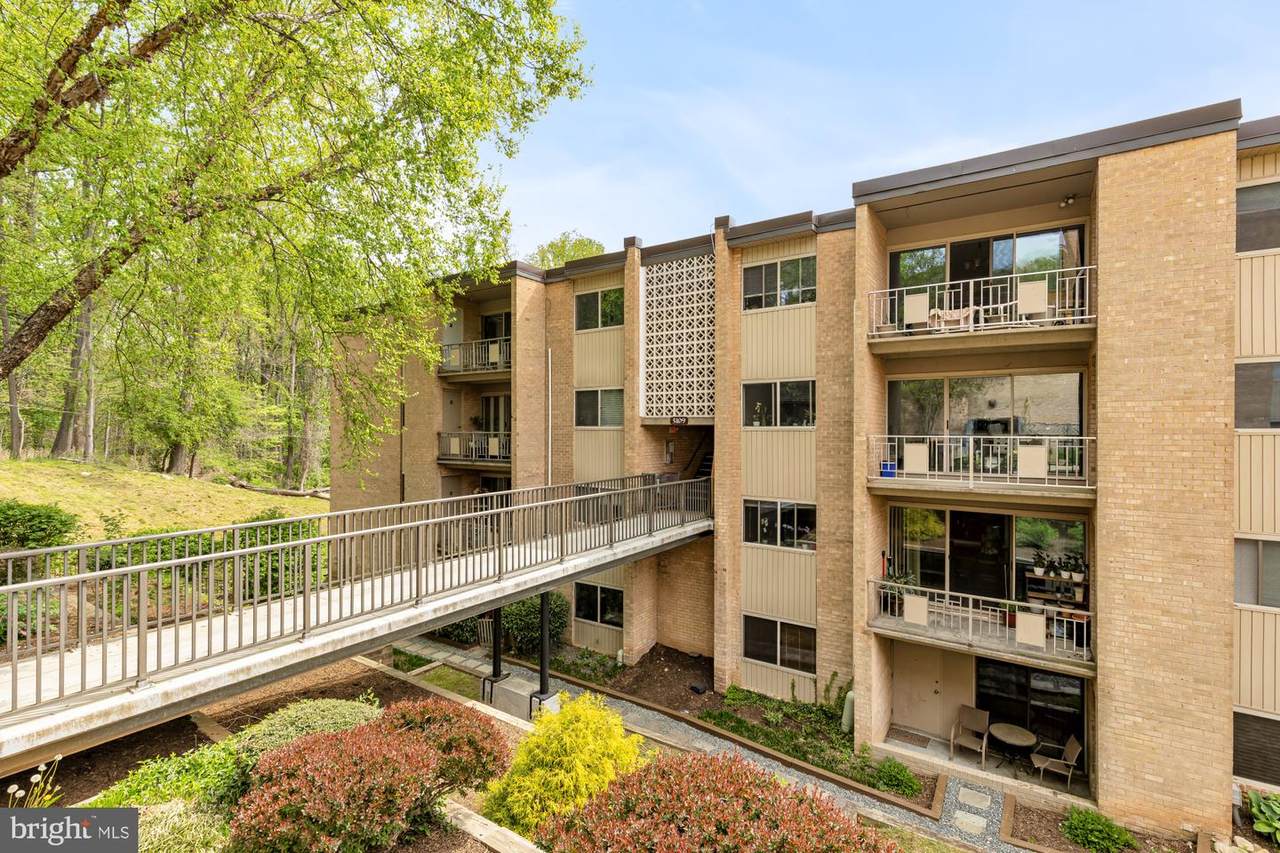 5109 Crossfield Court - Photo 1