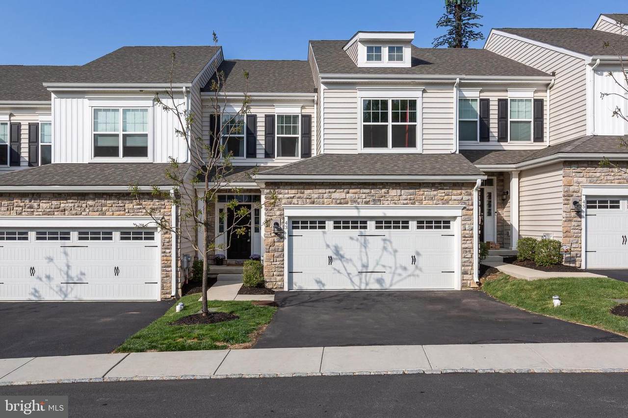 43 Midsummer Drive - Photo 1