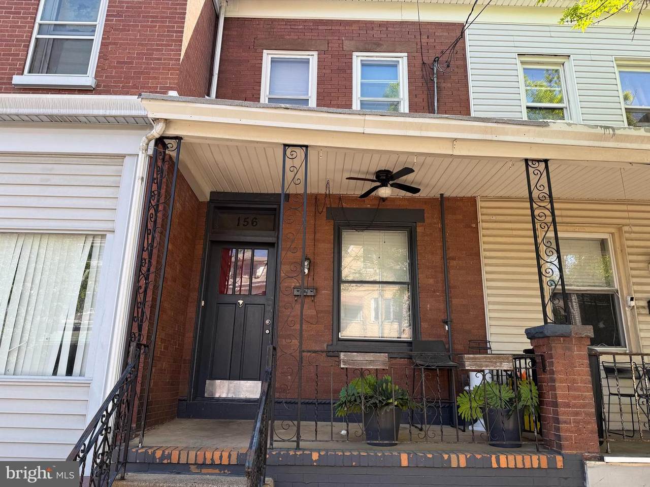 156 Washington Street - Photo 1