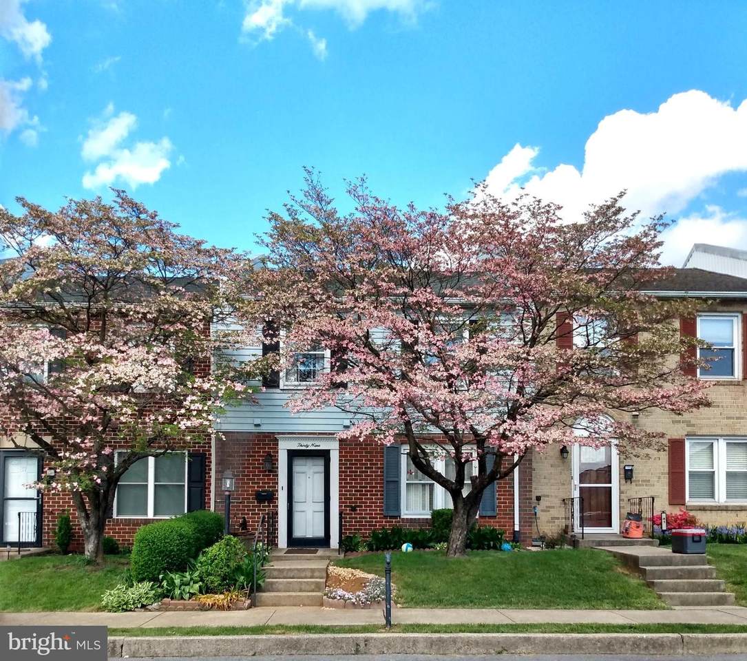 39 William Penn Drive - Photo 1