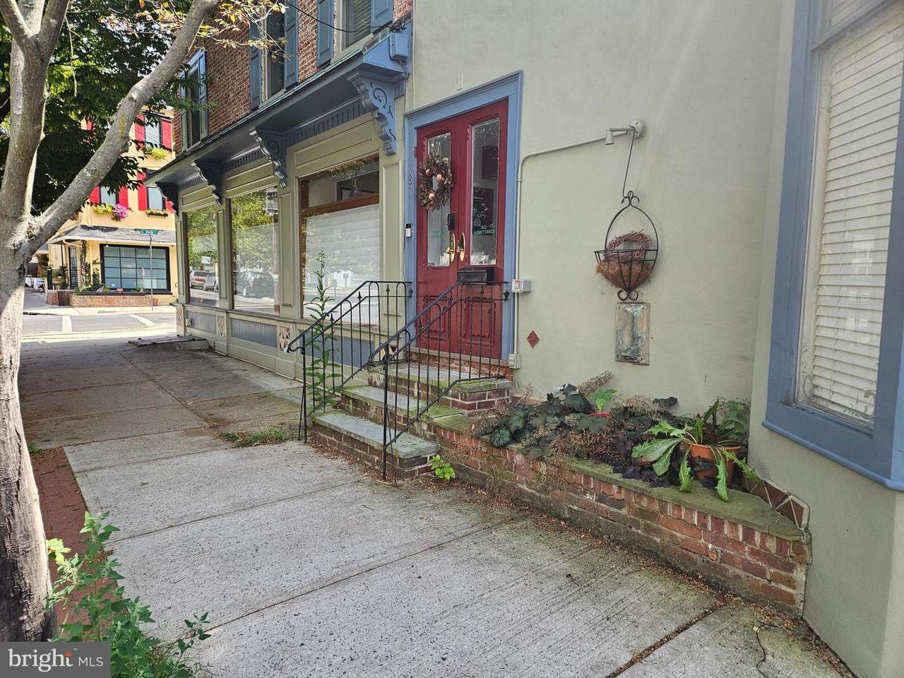 67 Ferry Street - Photo 1