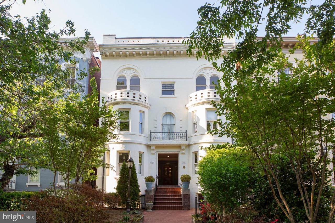 308 East Capitol Street - Photo 1