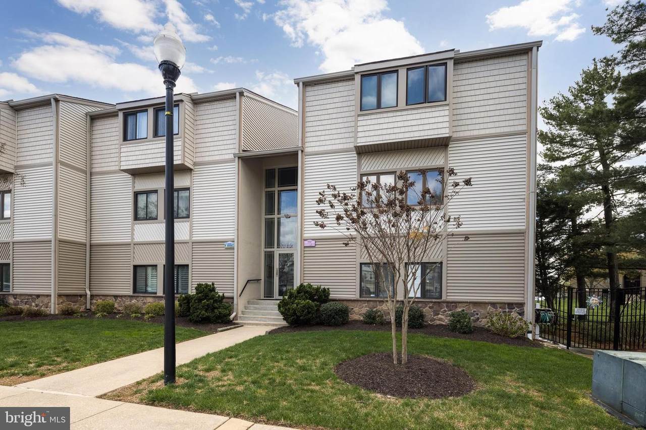 550-B Riviera Drive - Photo 1