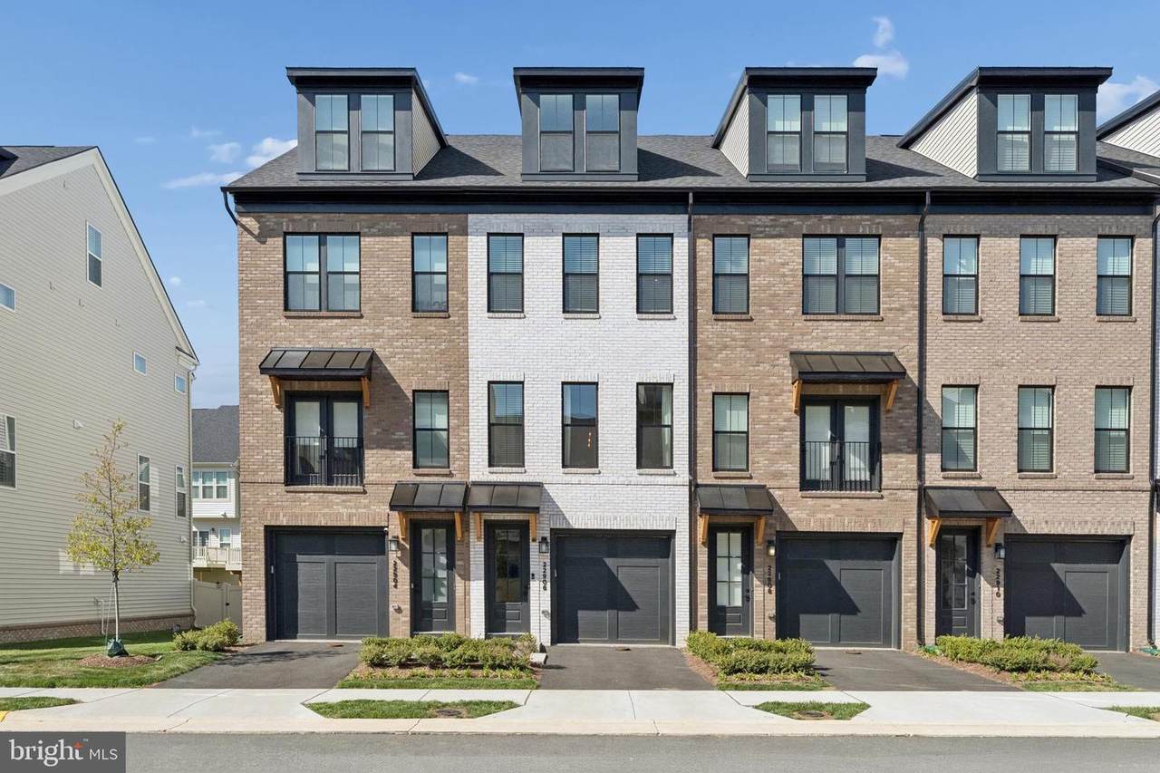 22906 Tawny Pine - Photo 1