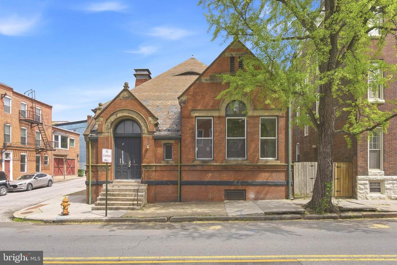 1401 Light Street - Photo 1