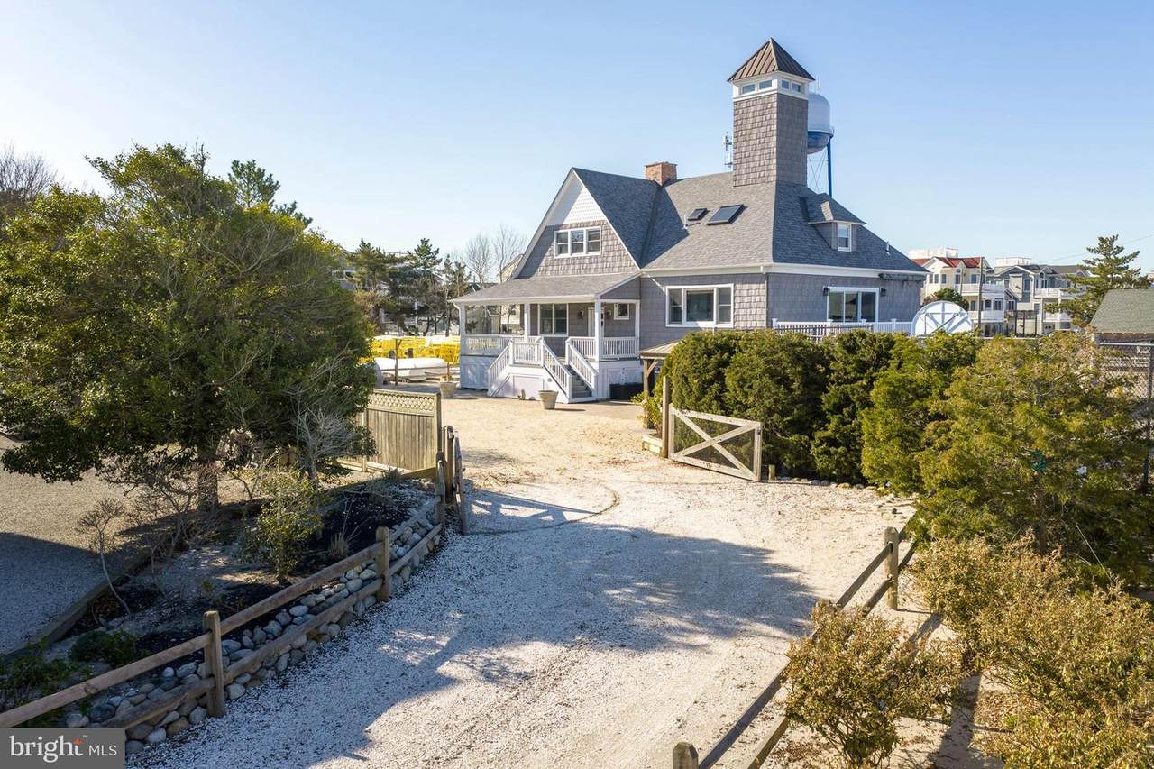 5000 Bay Terrace - Photo 1