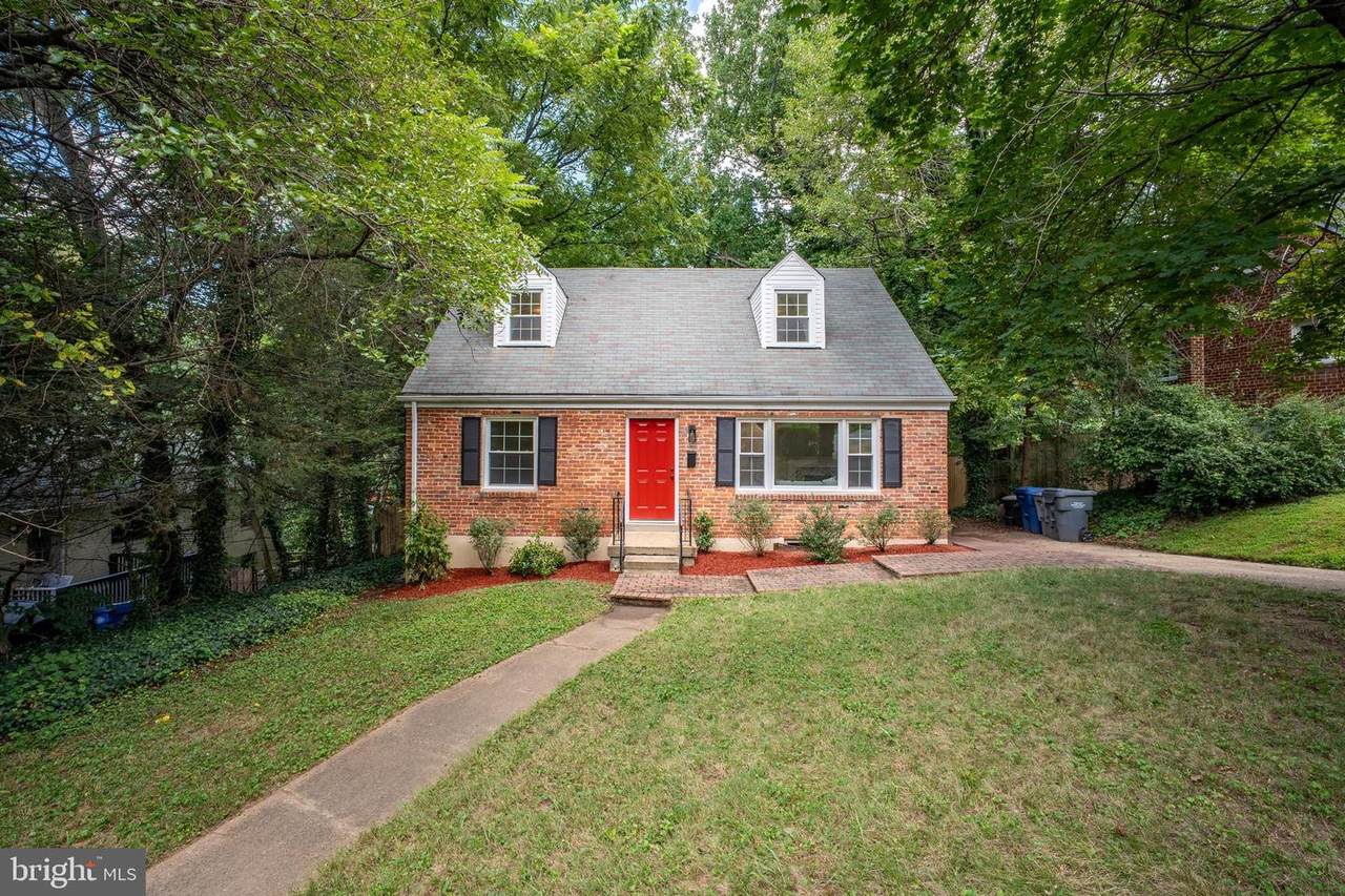 6474 Oakwood Drive - Photo 1