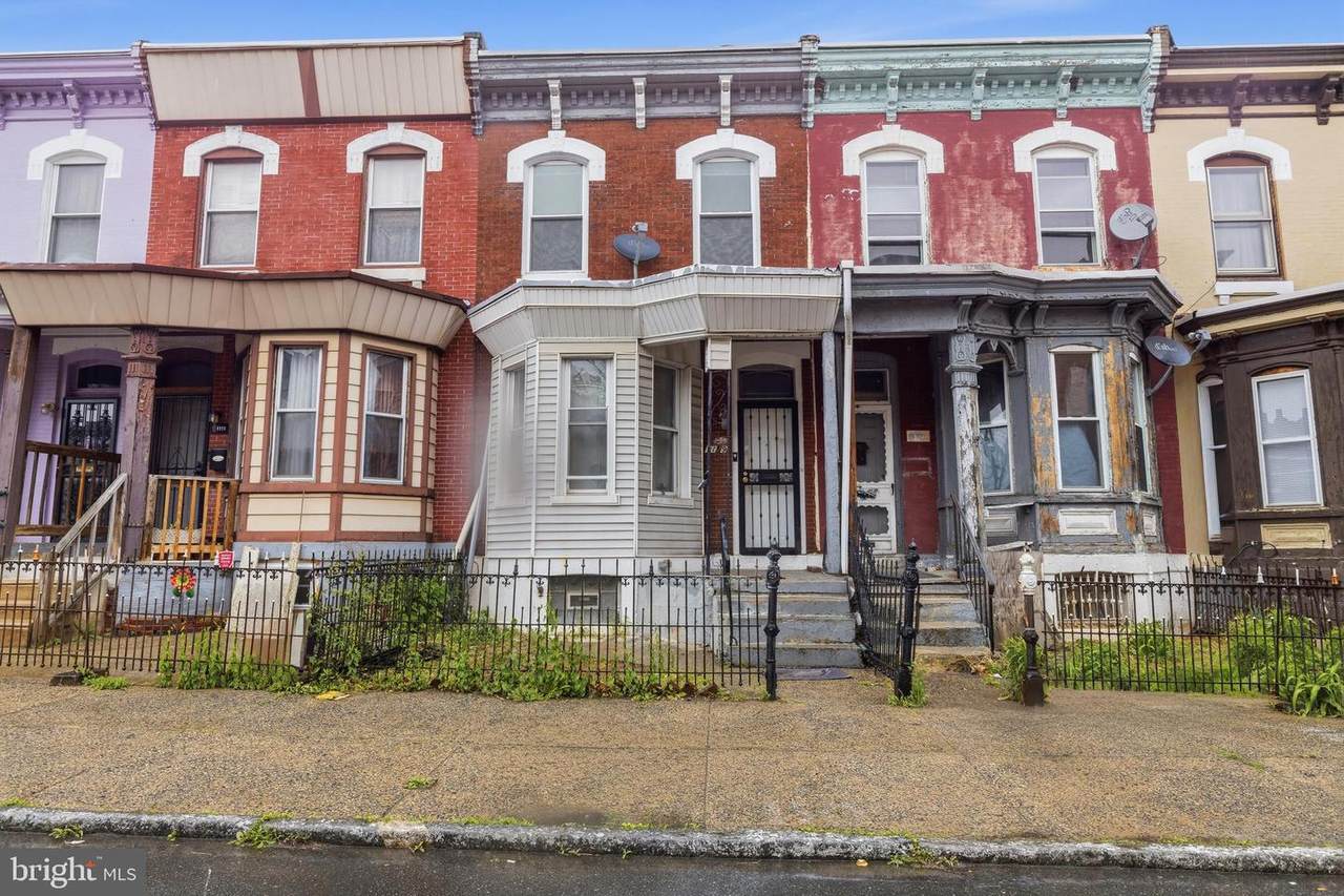 1109 Silver Street - Photo 1