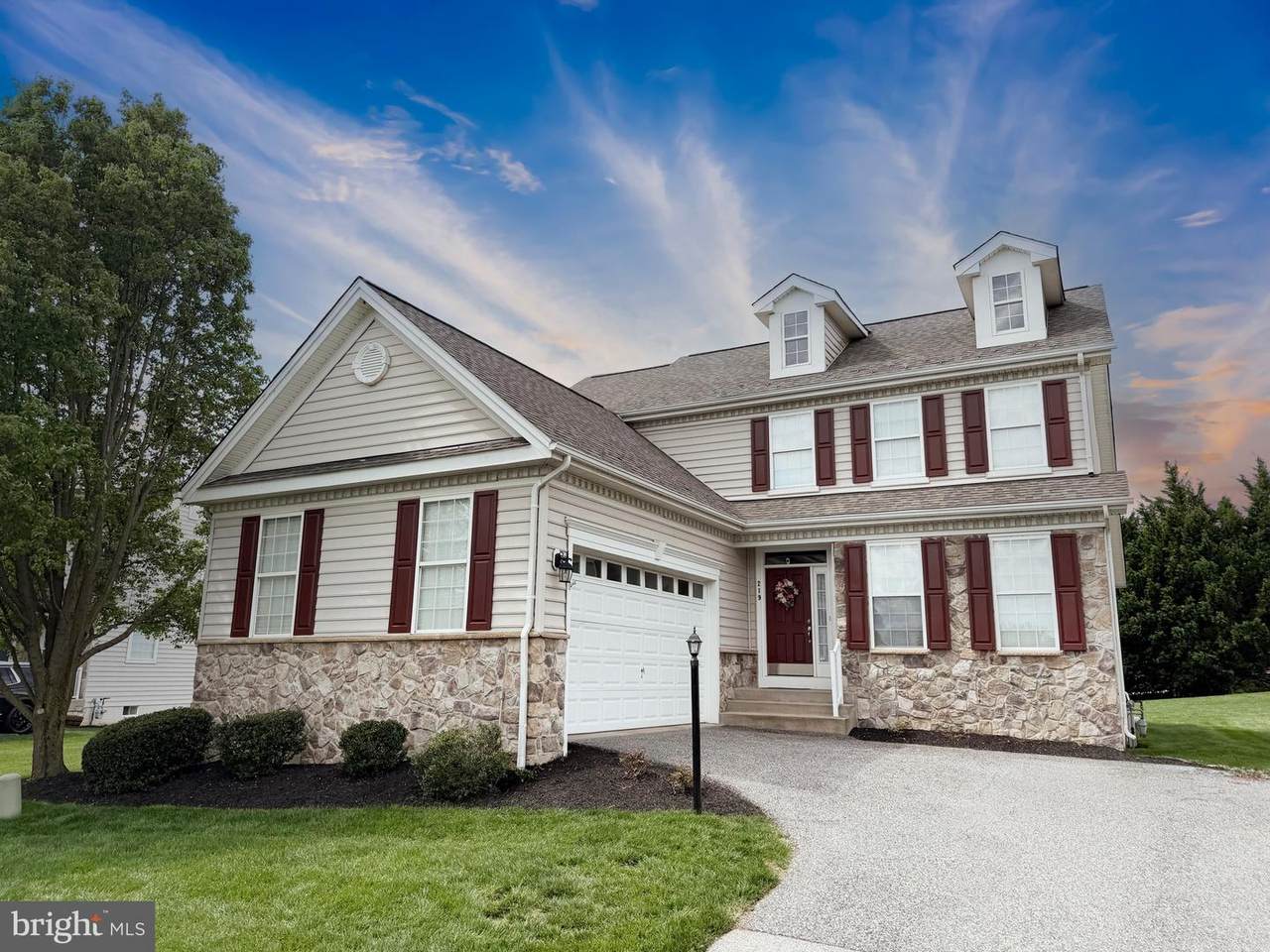 219 Thunder Gulch Circle - Photo 1
