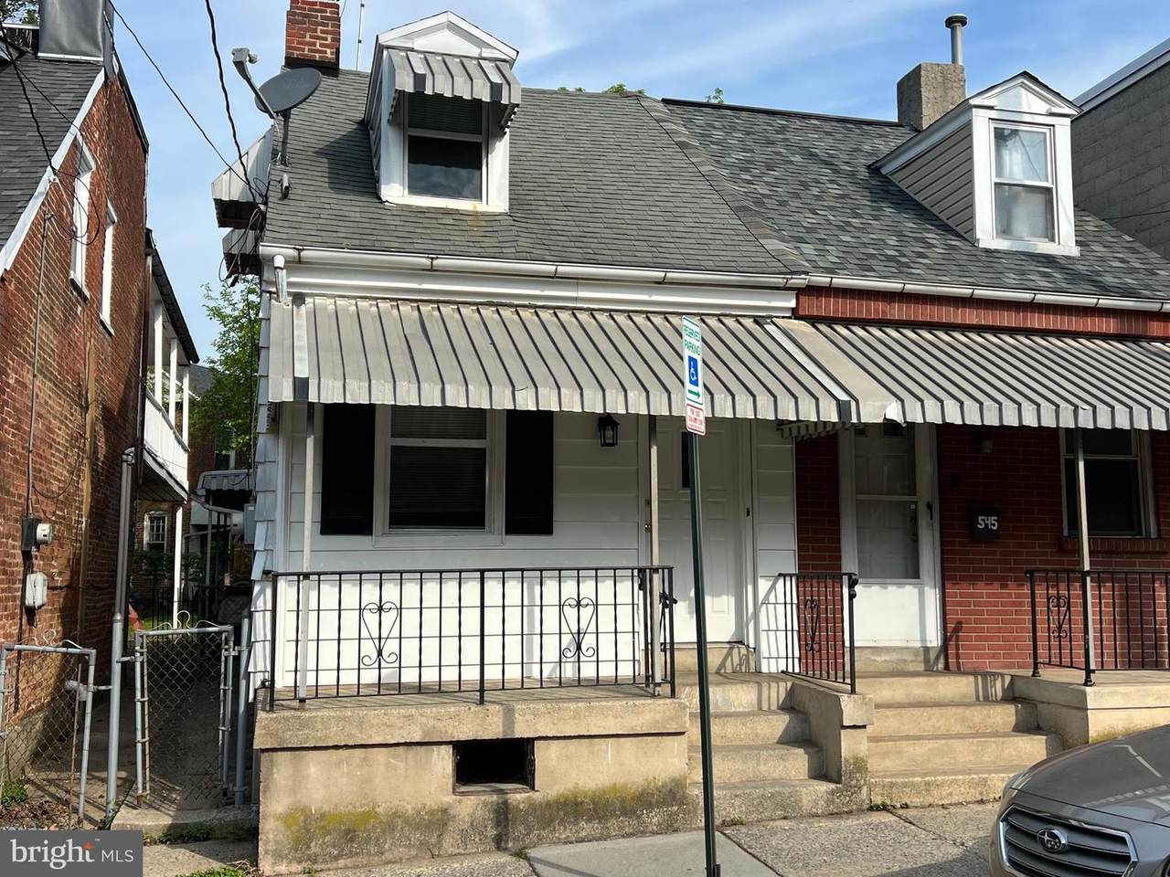 547 Manor Street - Photo 1