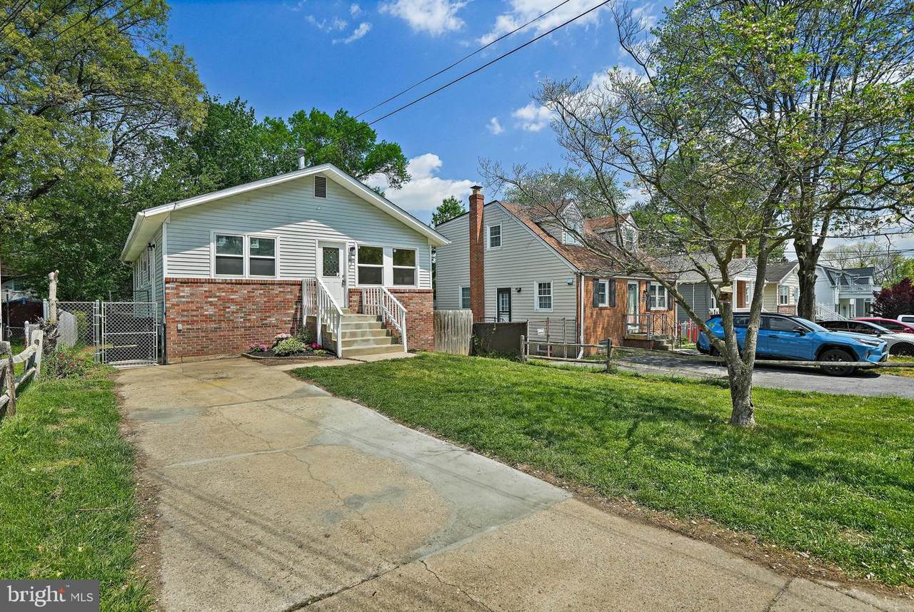 4810 Lexington Avenue - Photo 1