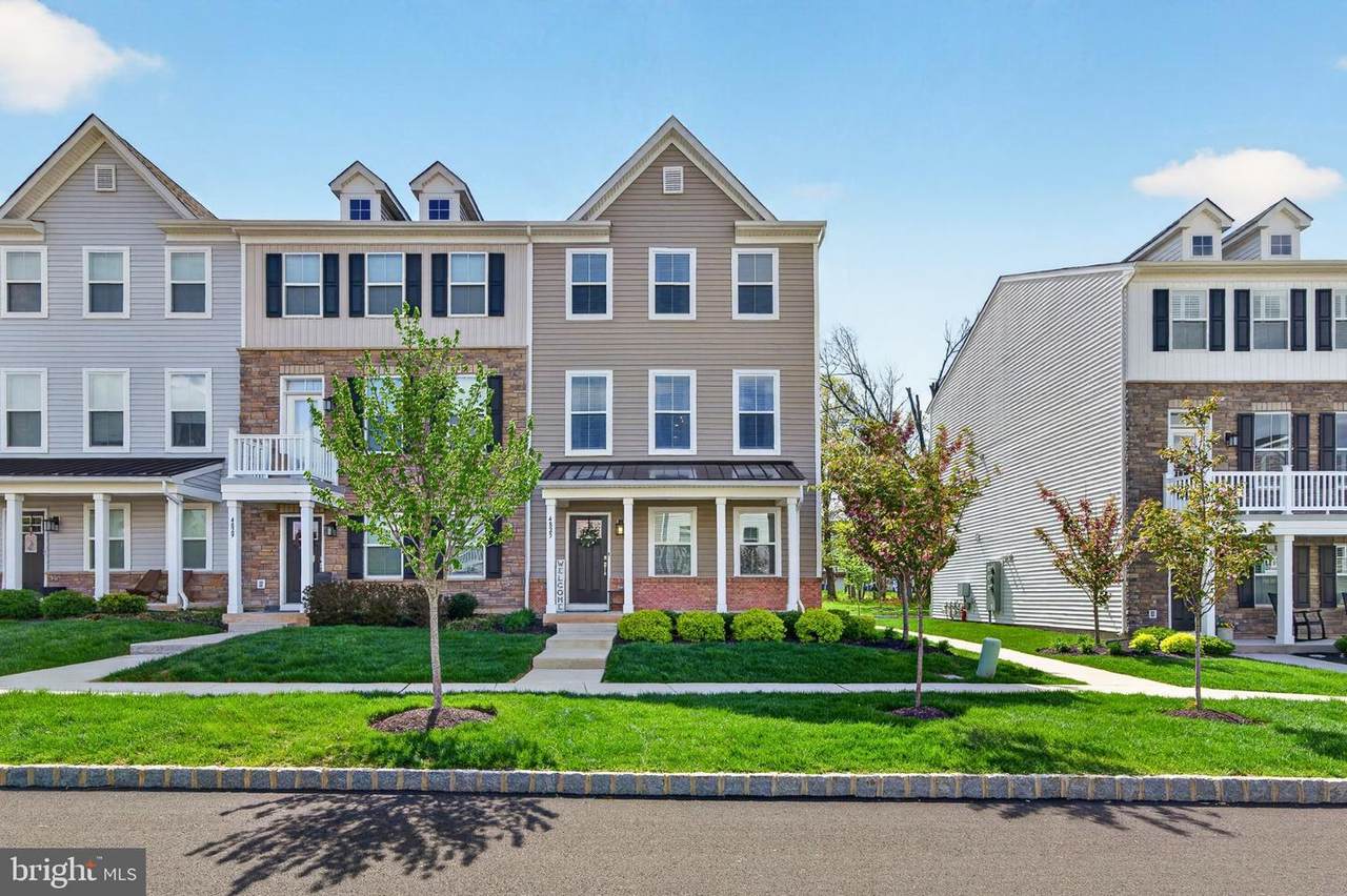 4825 Franklin Circle - Photo 1
