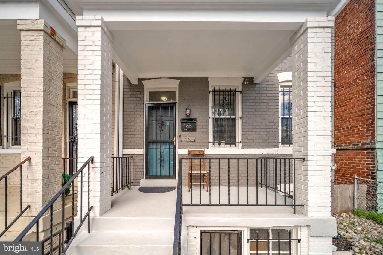 1118 Staples Street - Photo 1