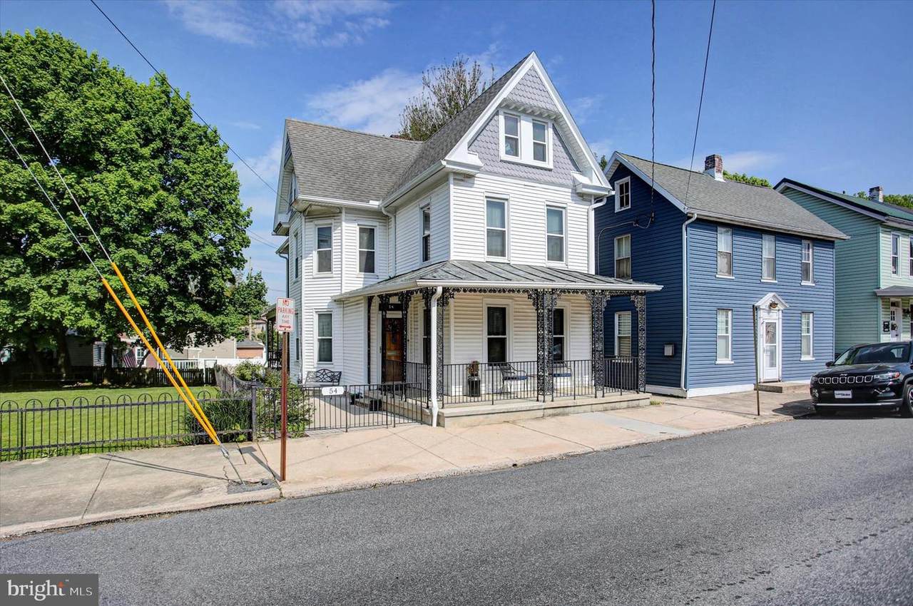 54 Clayton Avenue - Photo 1