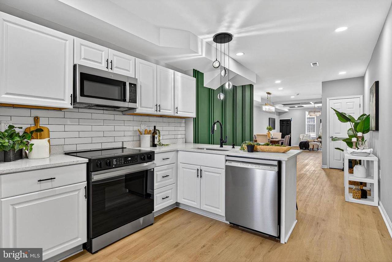 1725 Oliver Street - Photo 1