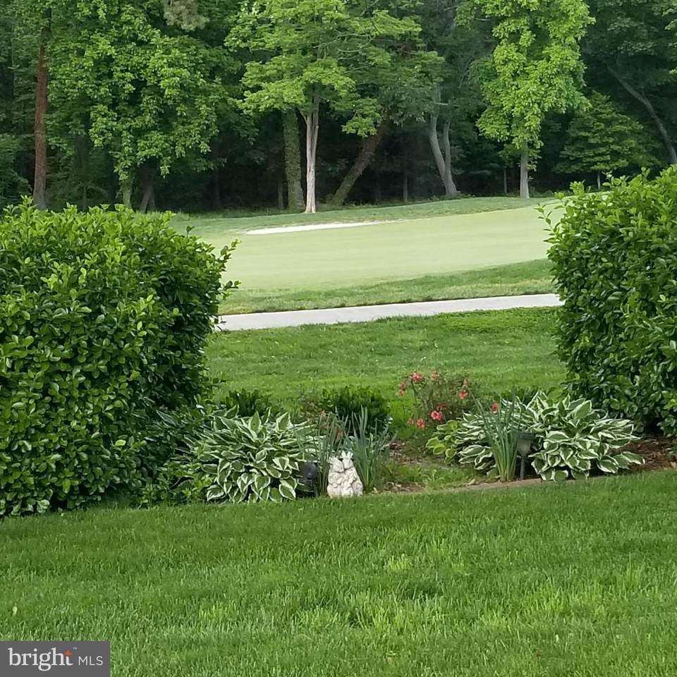 https://bt-photos.global.ssl.fastly.net/brightmls/1280_boomver_1_804832817366-2.jpg
