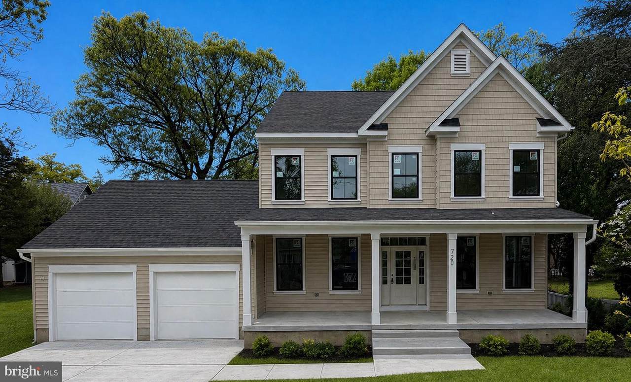 720 Cinnaminson Street - Photo 1