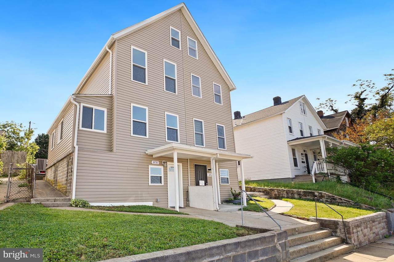 3731 Falls Road - Photo 1
