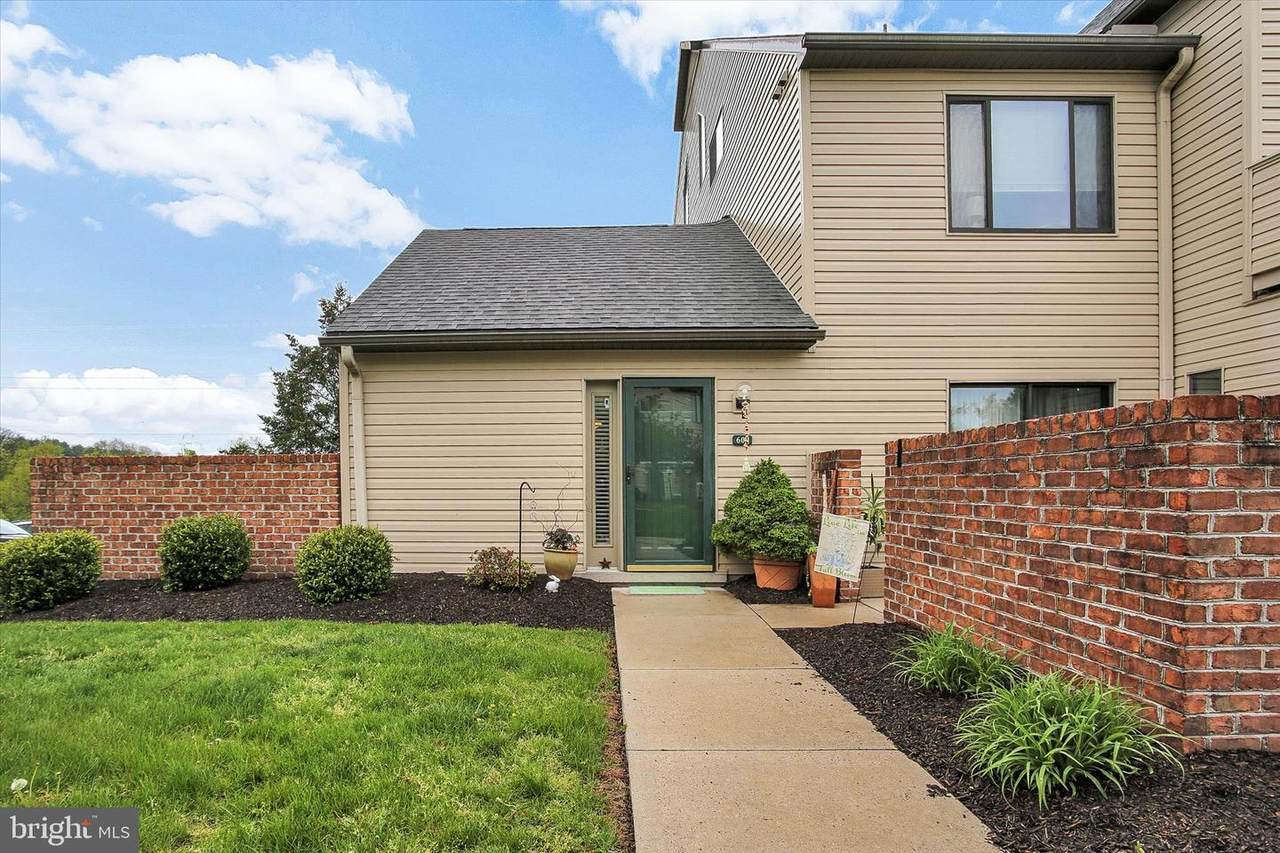 609 Cherrington Drive - Photo 1