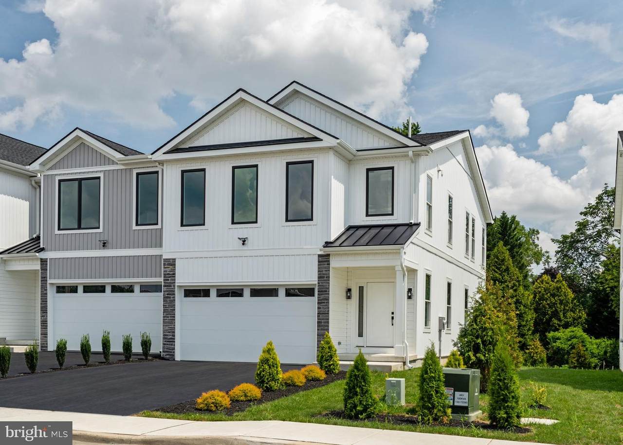 649 Provident Rd - Photo 1