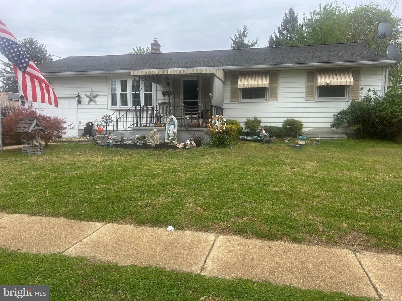 22 2ND Avenue - Photo 1