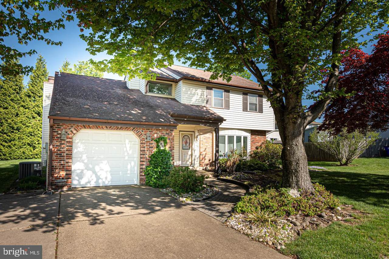 203 Hazel Ridge Drive - Photo 1