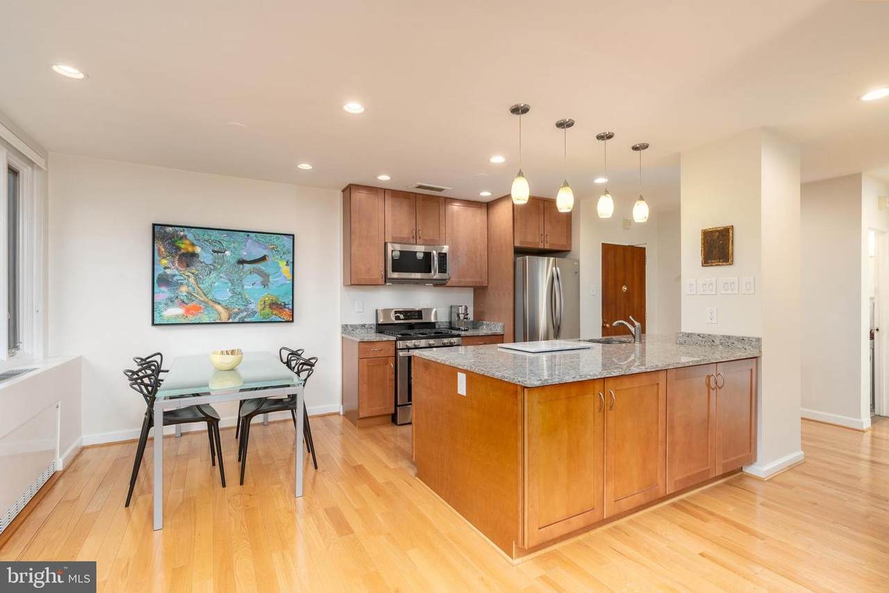 2475 Virginia Avenue - Photo 1