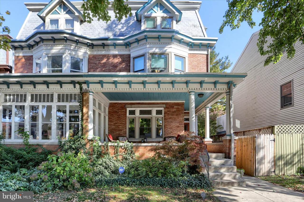 2139 2ND Street - Photo 1