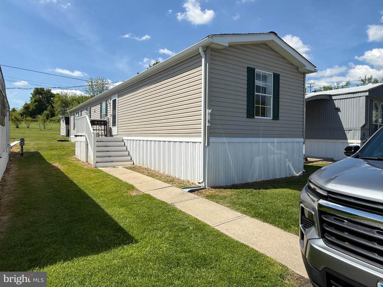 1121 Old Philiadelphia Road - Photo 1