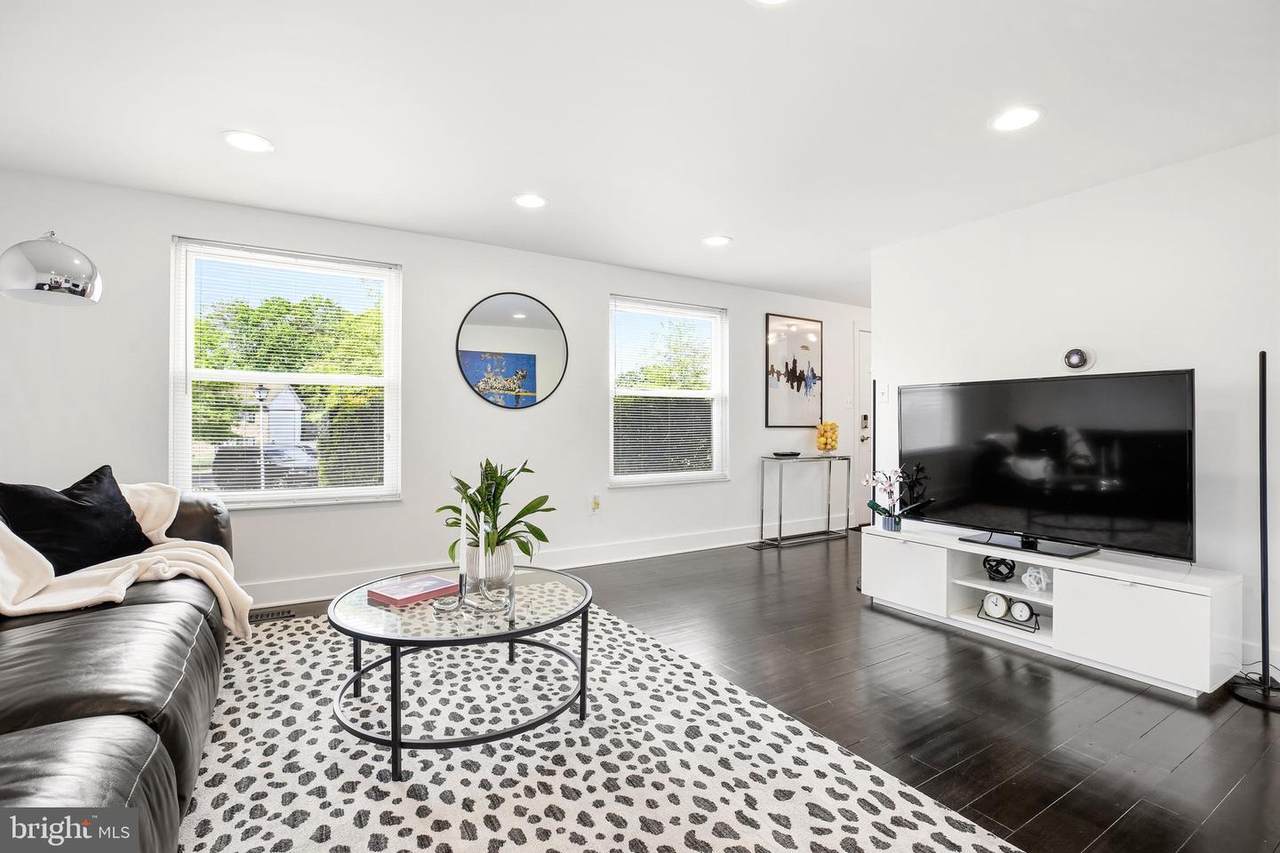 8702 Bolero Court - Photo 1