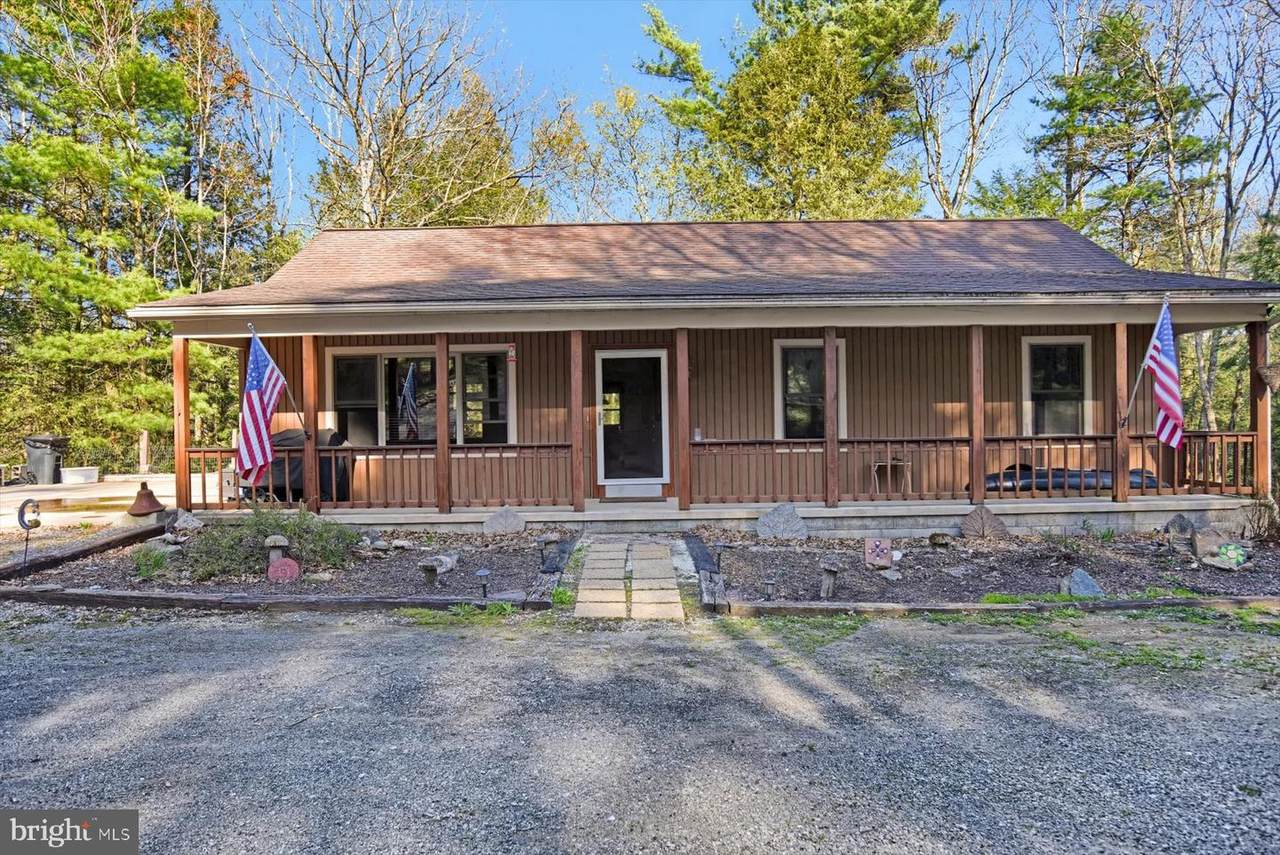 45 Laurel Lane - Photo 1