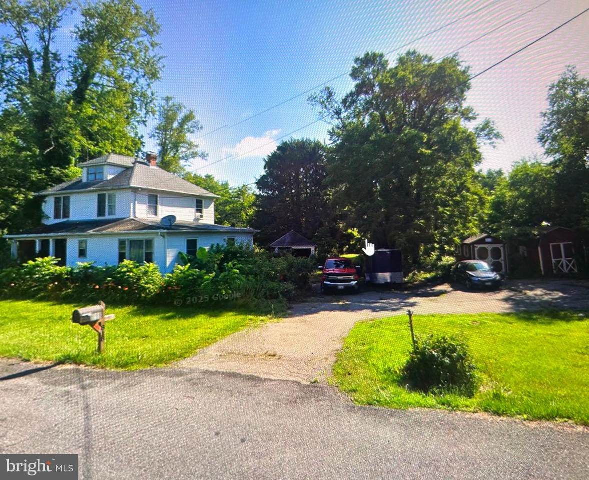 818 Annapolis Road - Photo 1