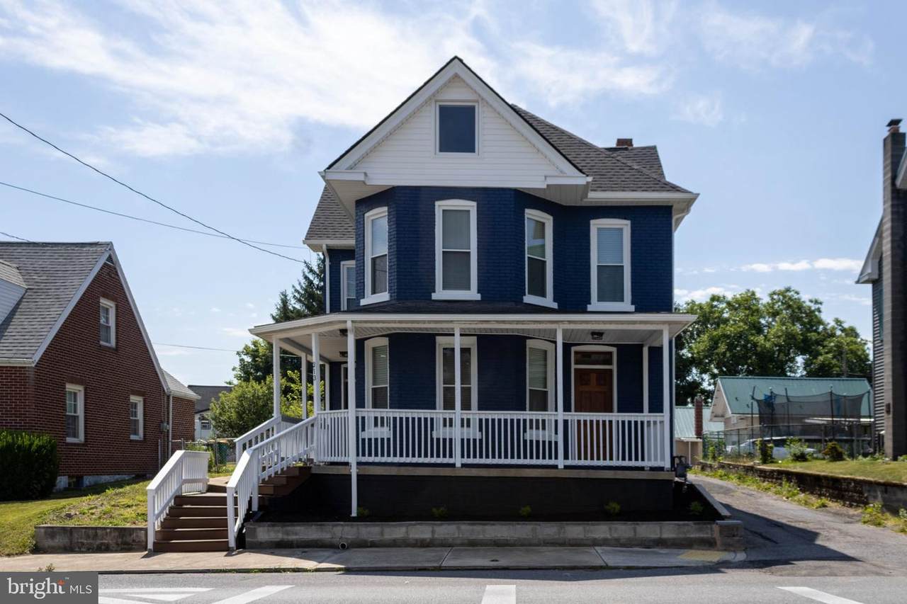 213 Fairview Avenue - Photo 1