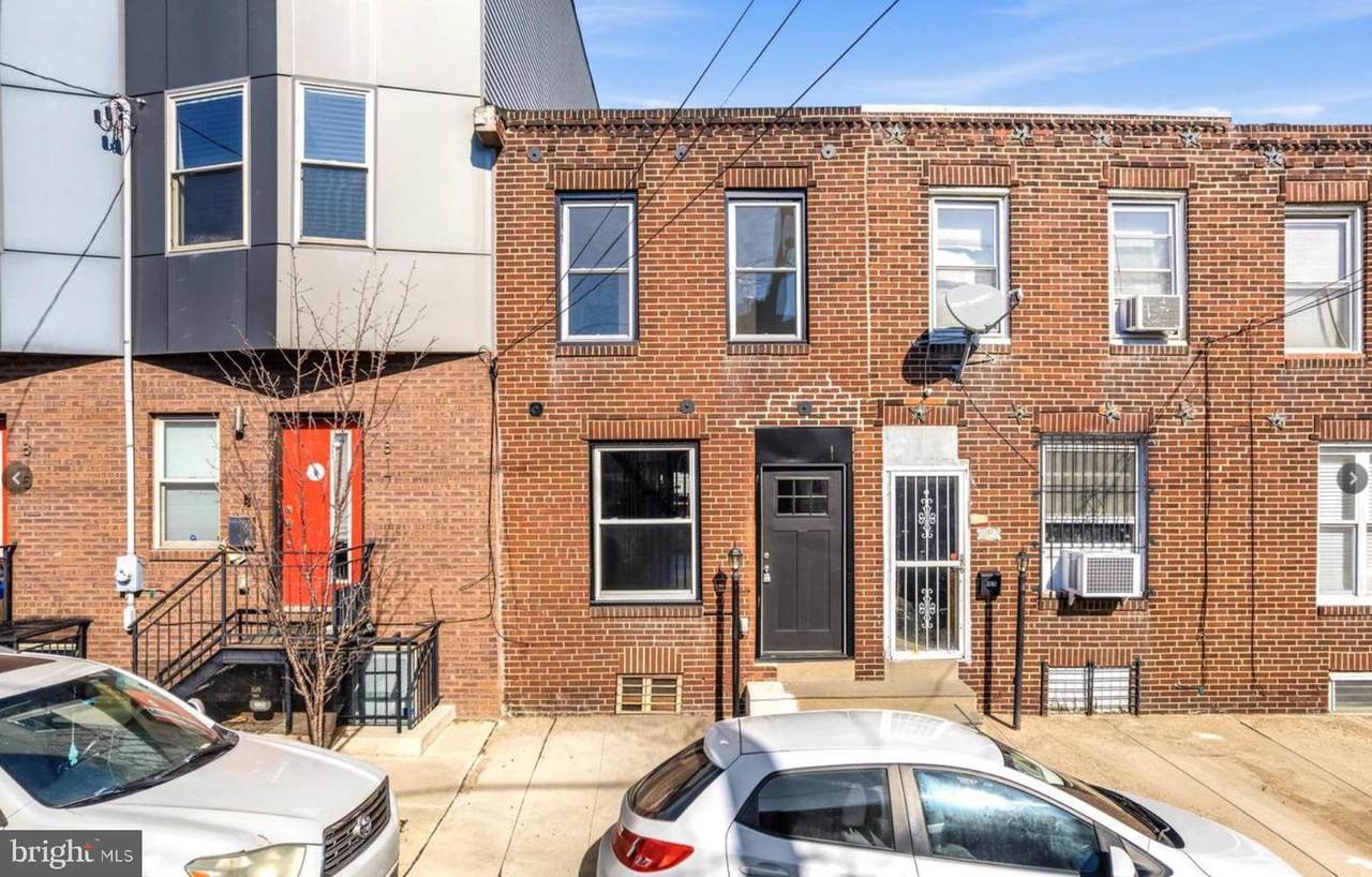 1819 Albert Street - Photo 1