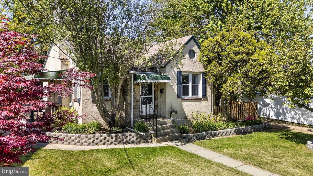 225 Folsom Avenue - Photo 1