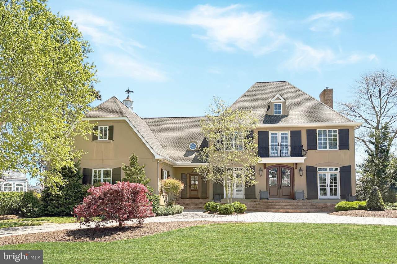 145 Torquay Ct - Photo 1