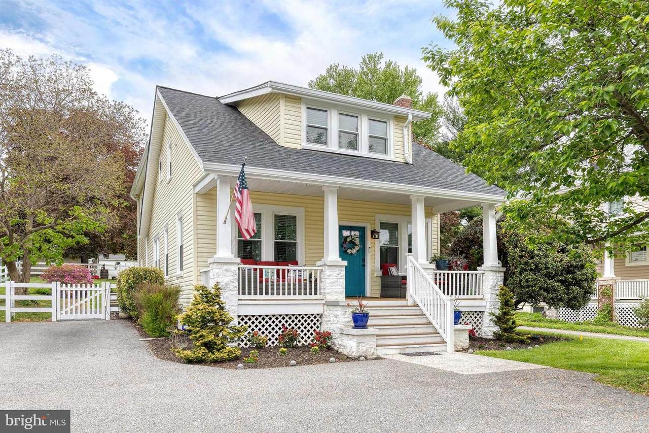 222 Warren Road - Photo 1