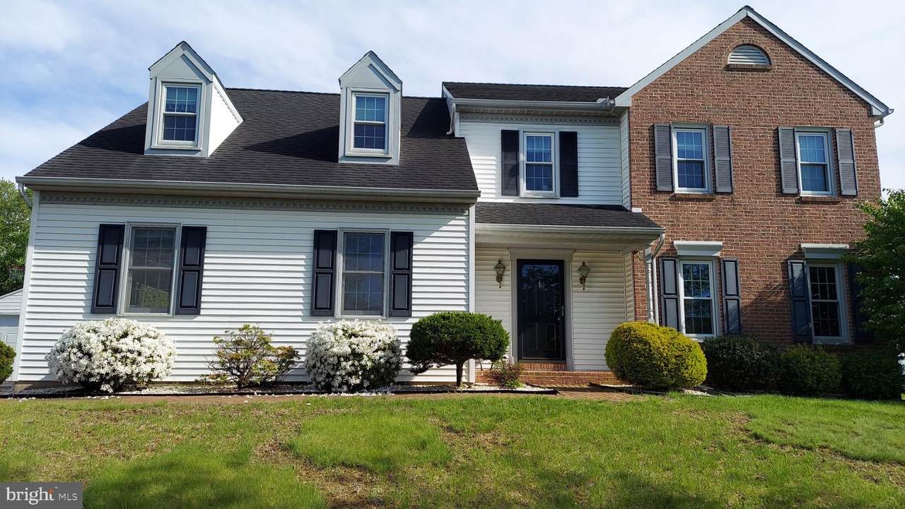 1240 Futurity Drive - Photo 1