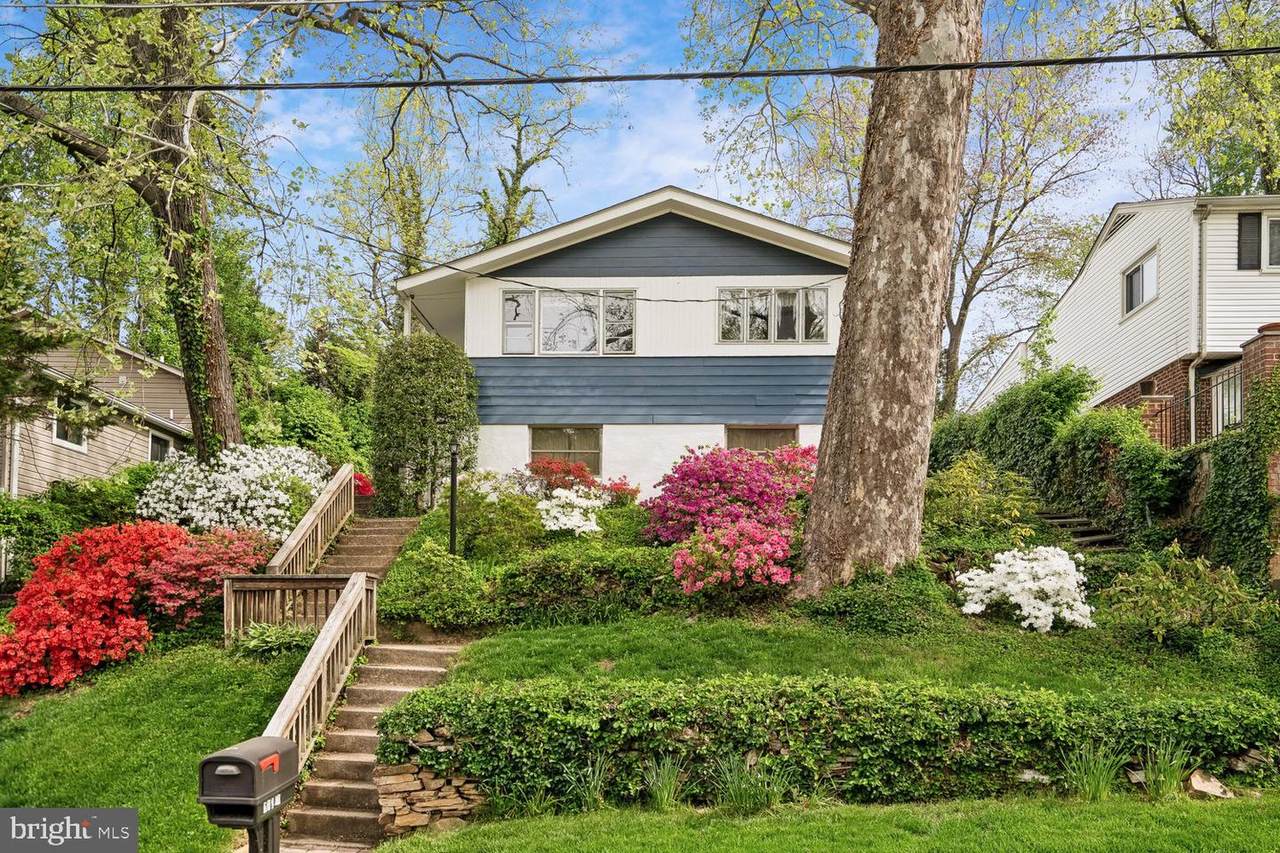 11211 Valley View Avenue - Photo 1