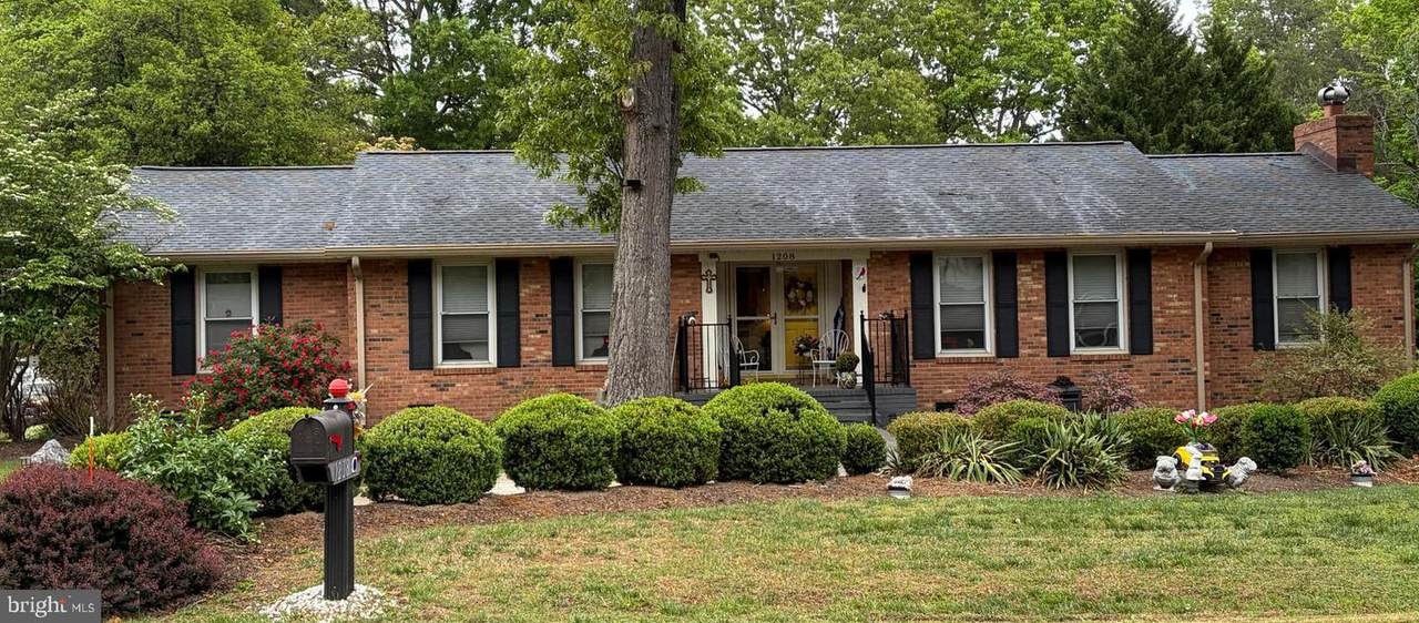 1208 Washington Drive - Photo 1
