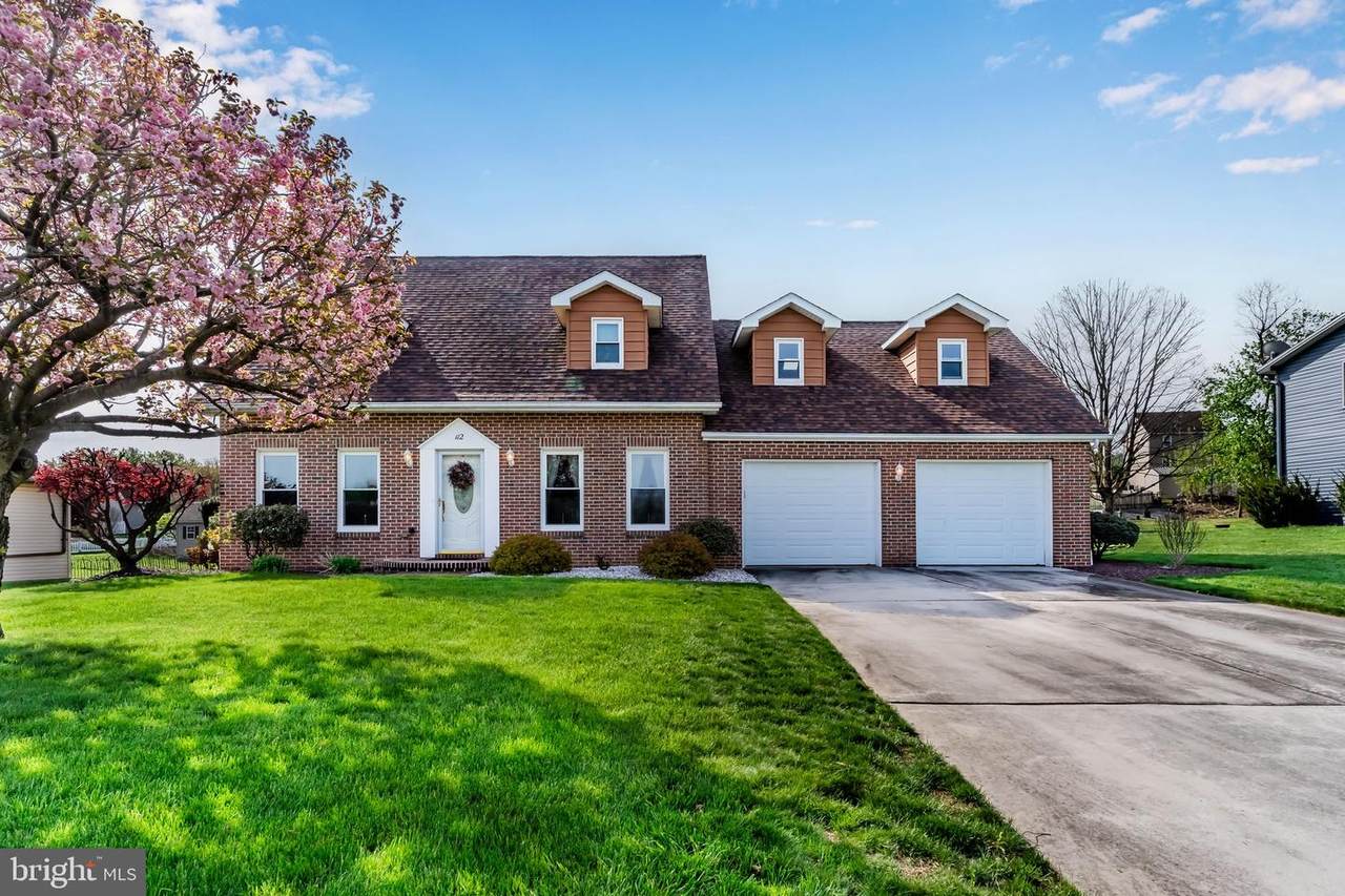 112 Dogwood Drive - Photo 1