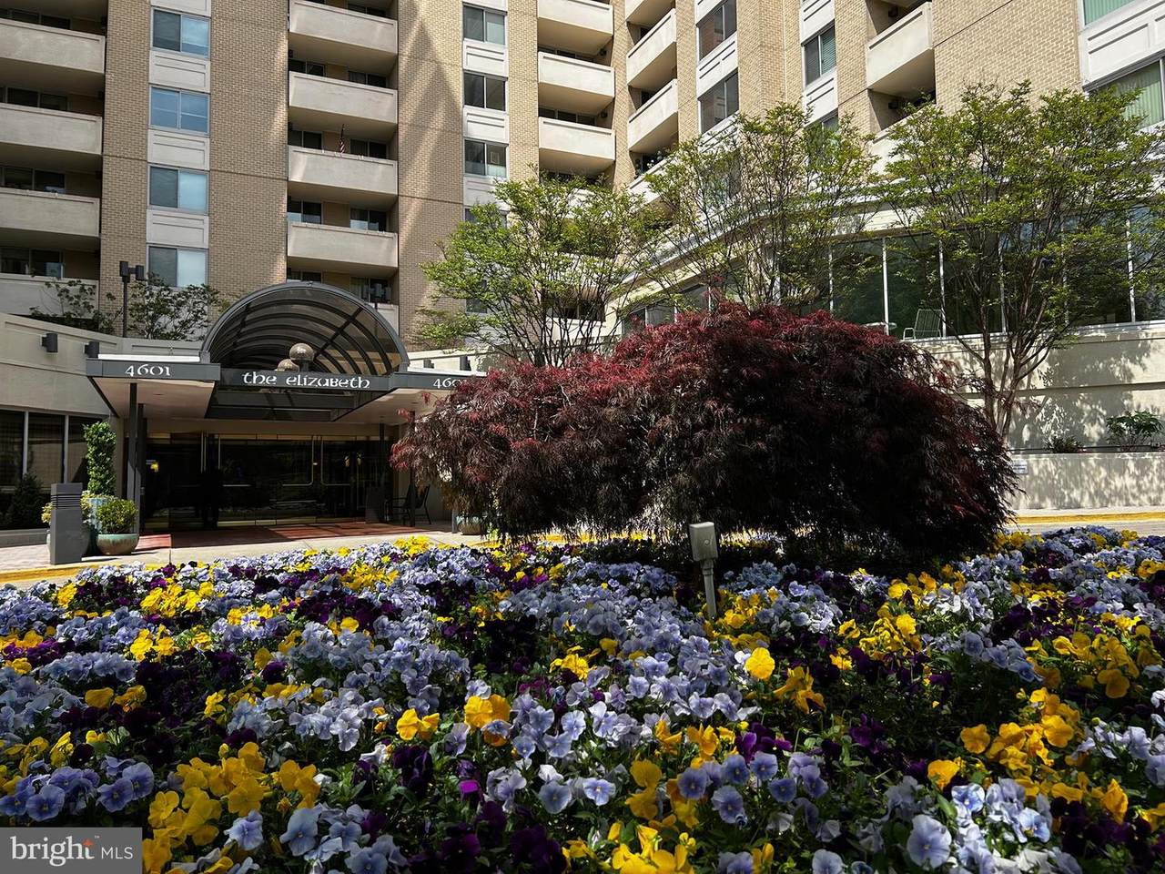 4601 Park Avenue - Photo 1