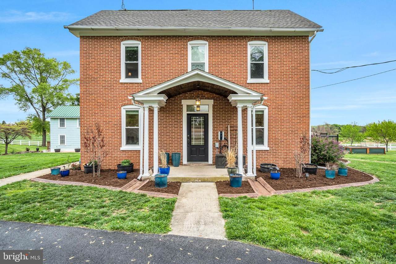 295 Martin Road - Photo 1