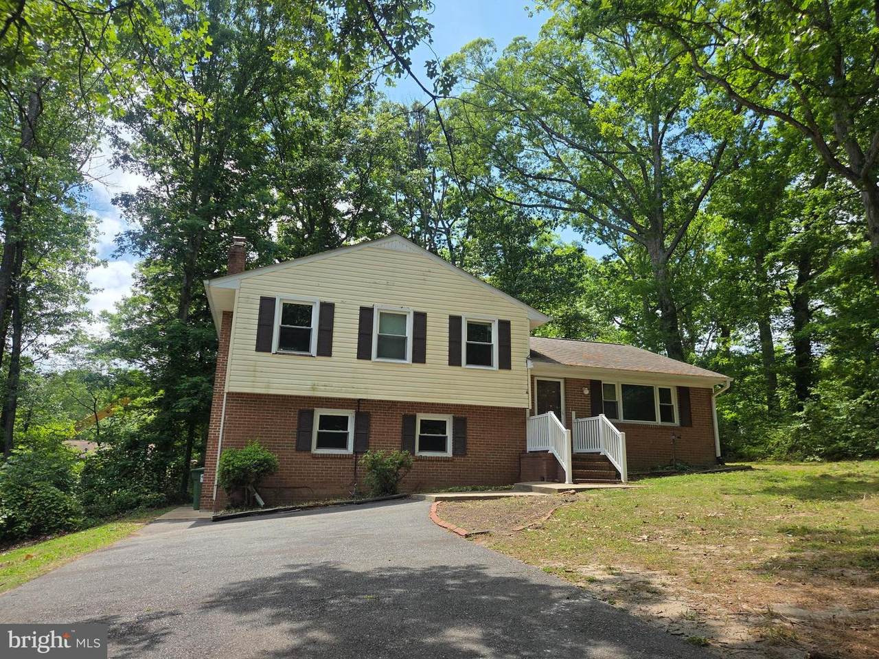 104 Crutchfield Circle - Photo 1