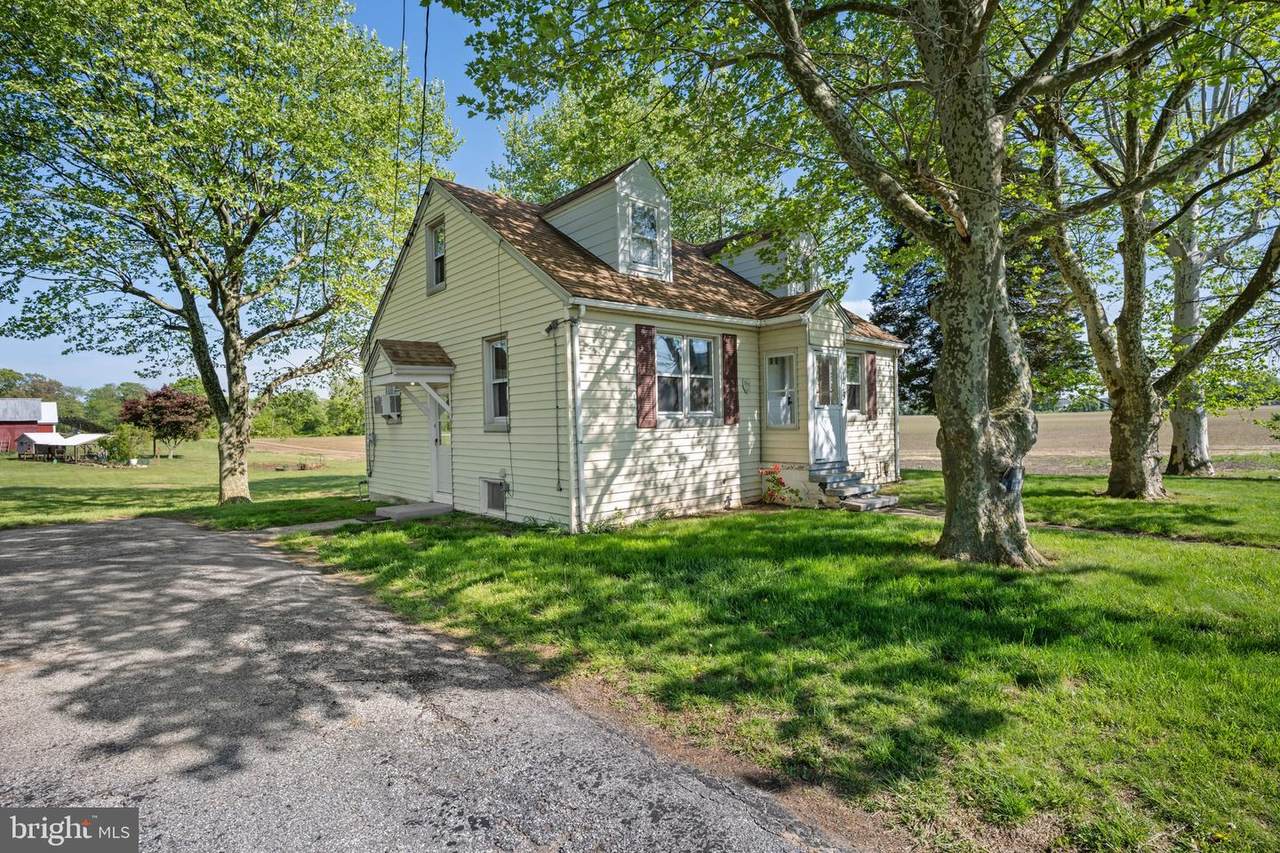 123 Pennsville Pedricktown Road - Photo 1