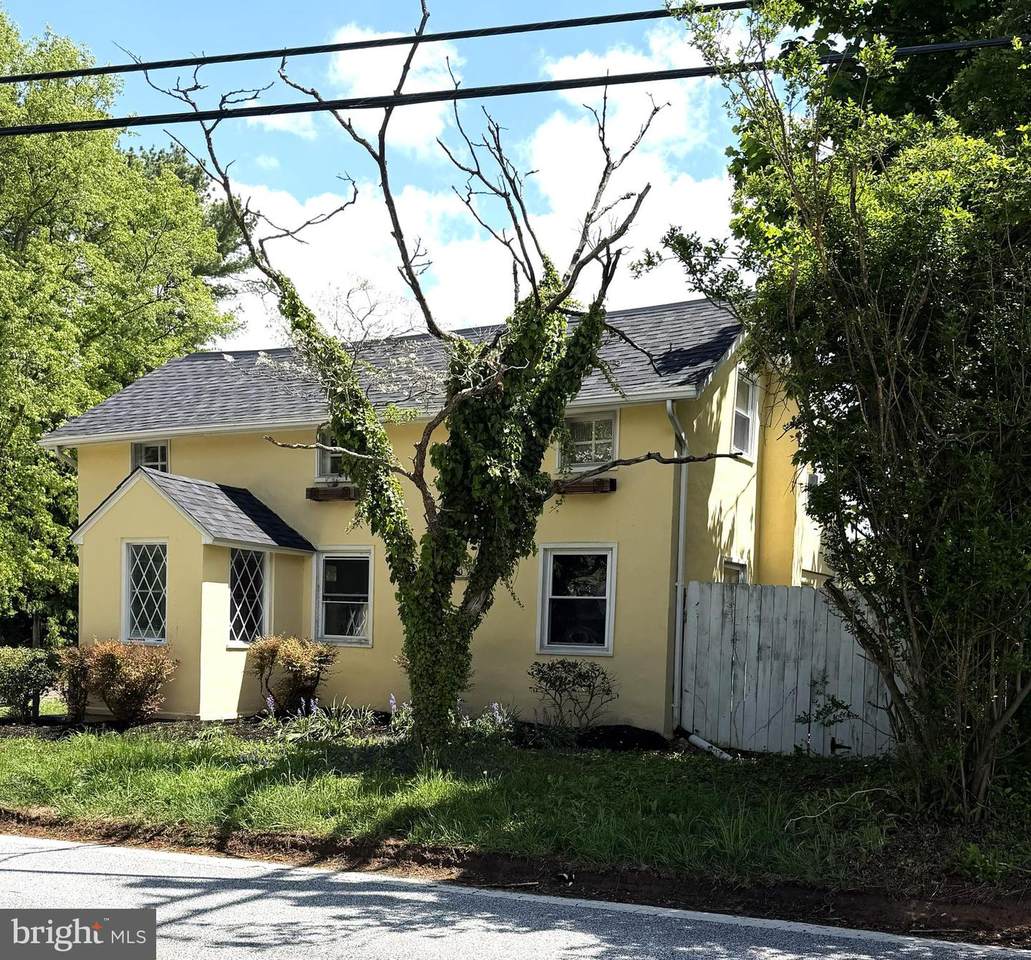 https://bt-photos.global.ssl.fastly.net/brightmls/1280_boomver_1_804847809320-2.jpg